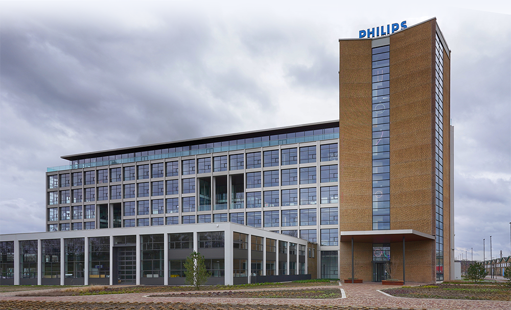SyncForce_office_Strijp-T_gebouw_TQ5-buiten